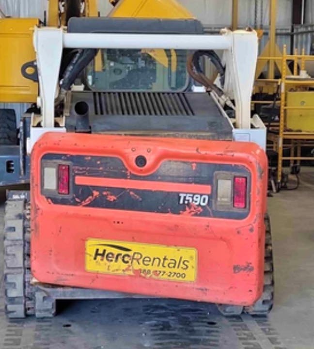 BOBCAT T590