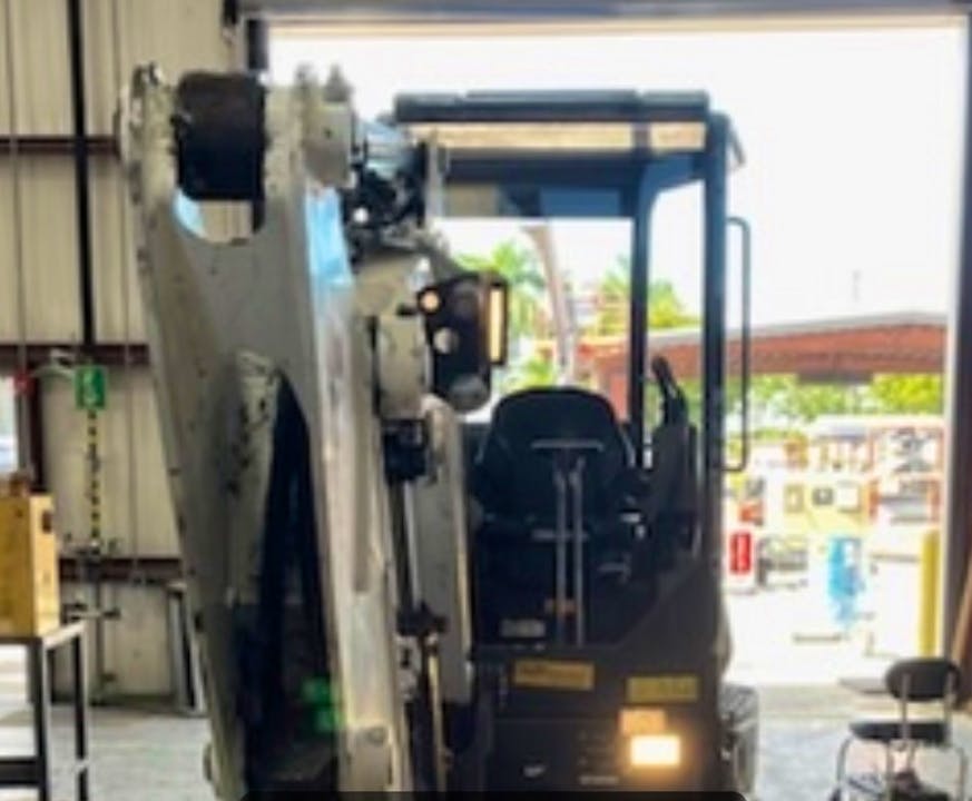 Bobcat E35I