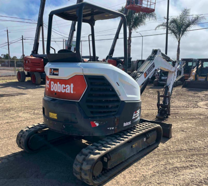 Bobcat E35