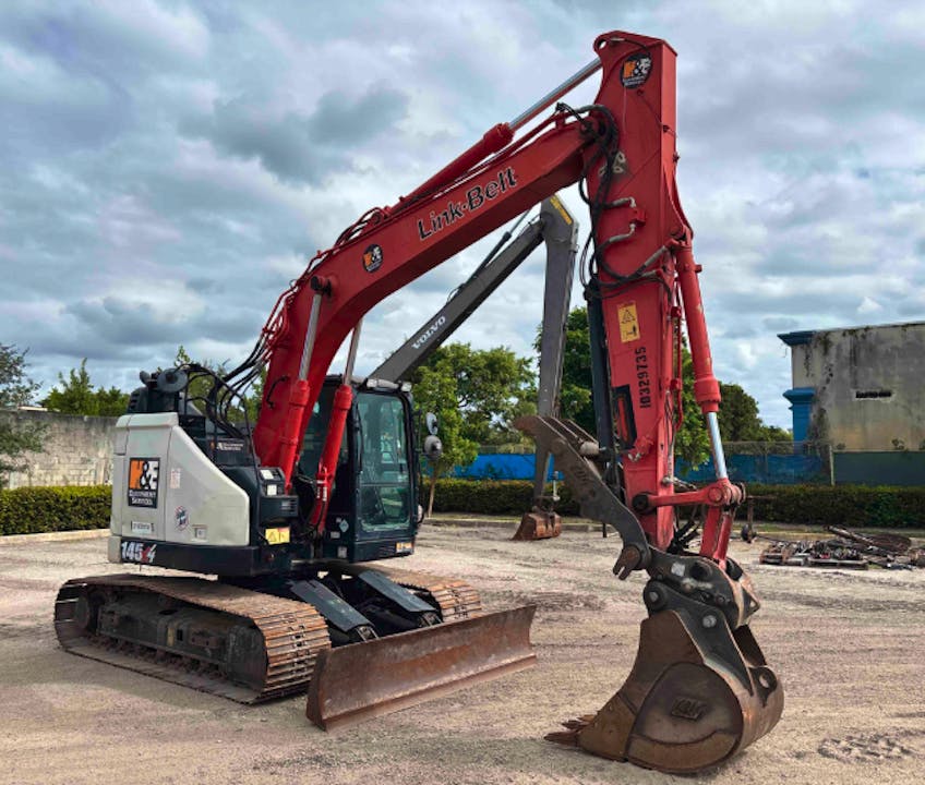 Link-Belt 145X4 - 6 Way Blade