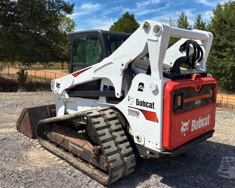 Bobcat T870