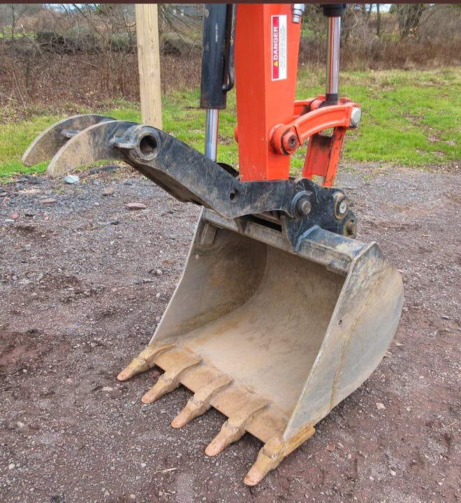 KUBOTA U55-5