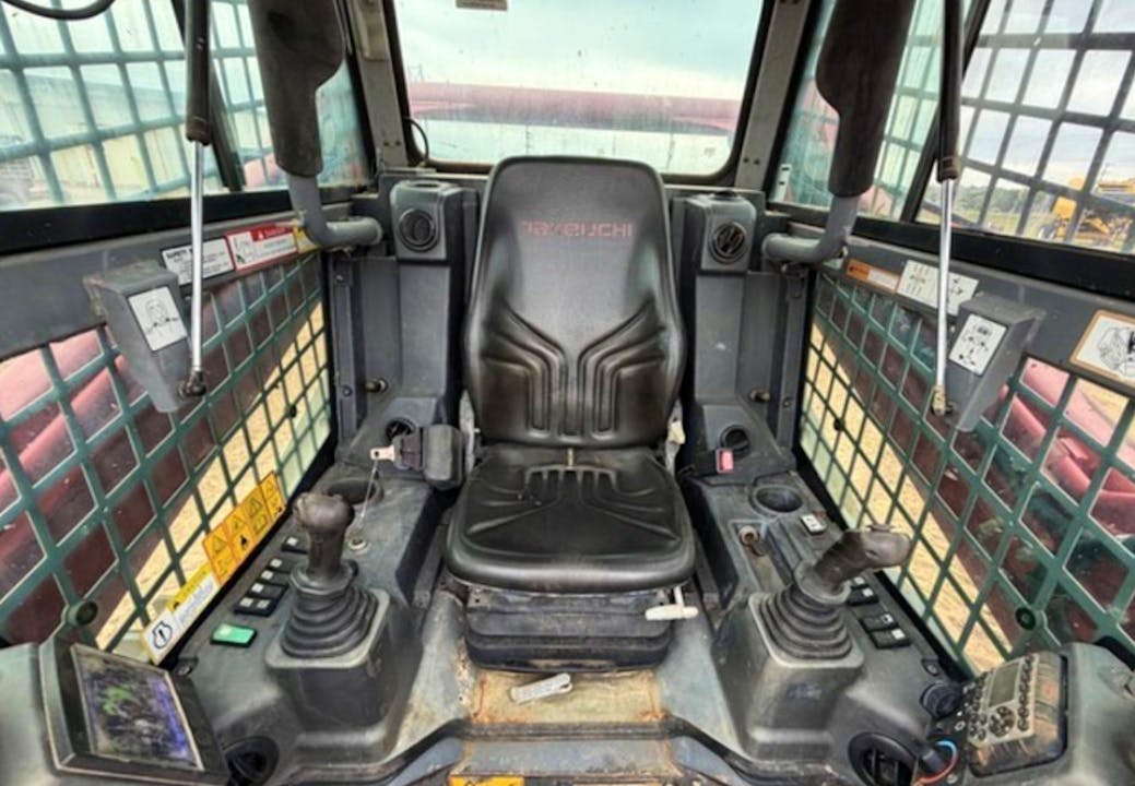 Takeuchi TL10V2