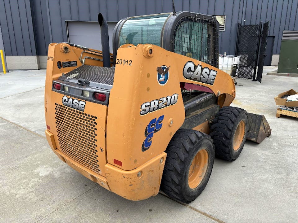 CASE SR210