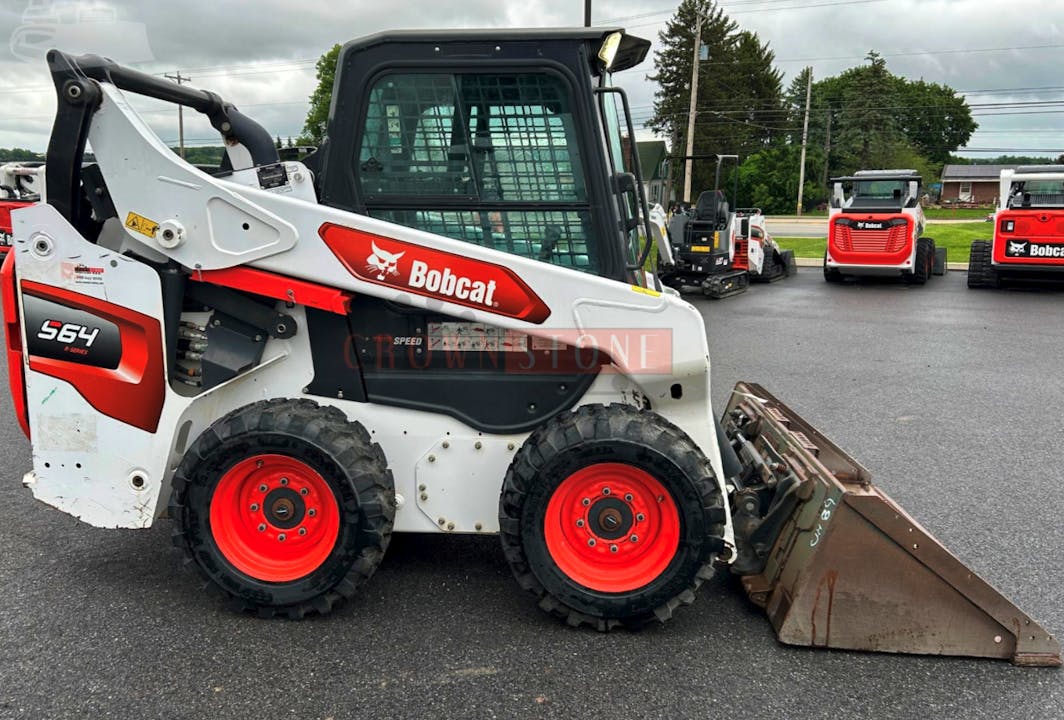 Bobcat  S64