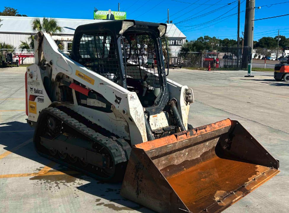 Bobcat T590