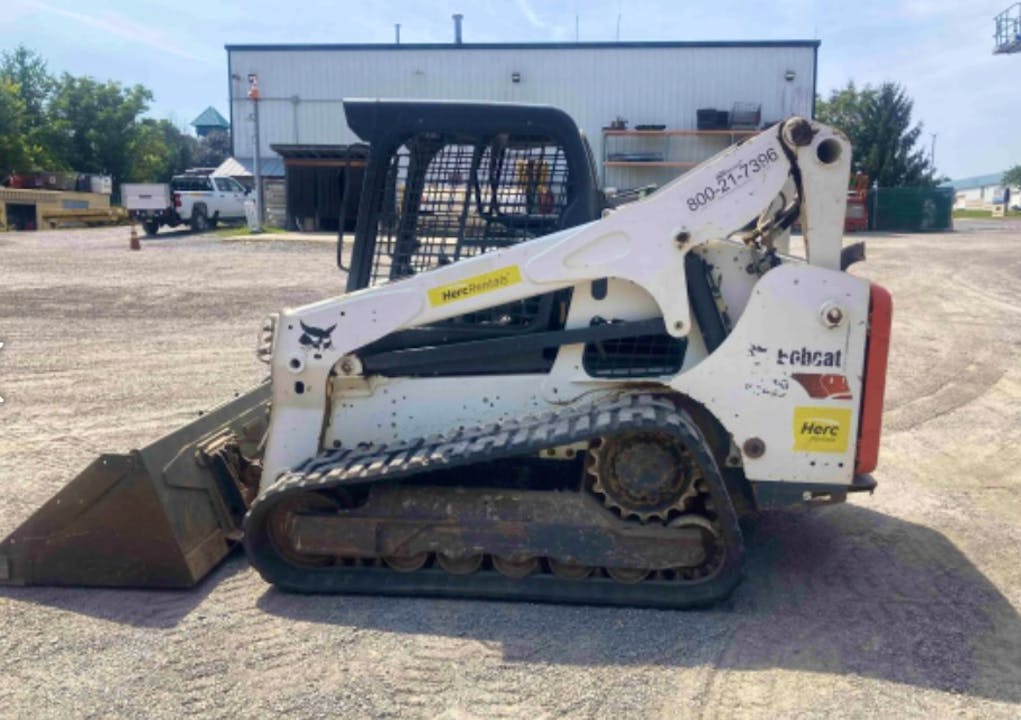 Bobcat T740