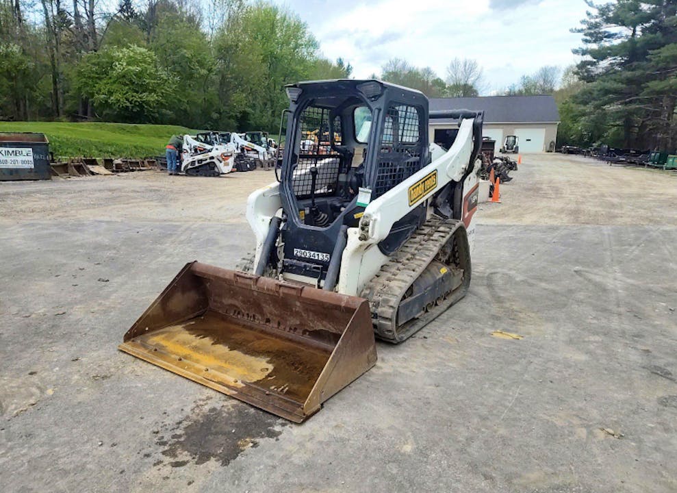 2022-bobcat-t64-133321