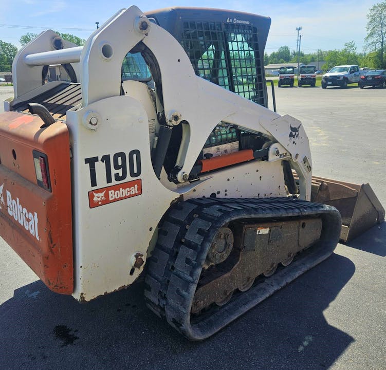 Bobcat T190