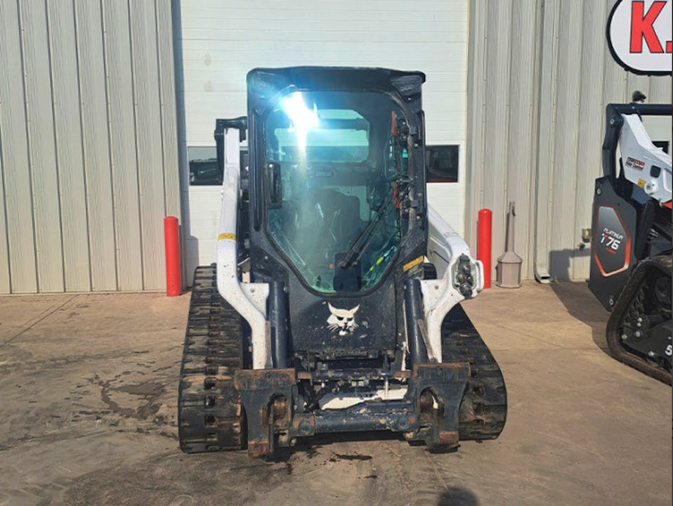 Bobcat T66