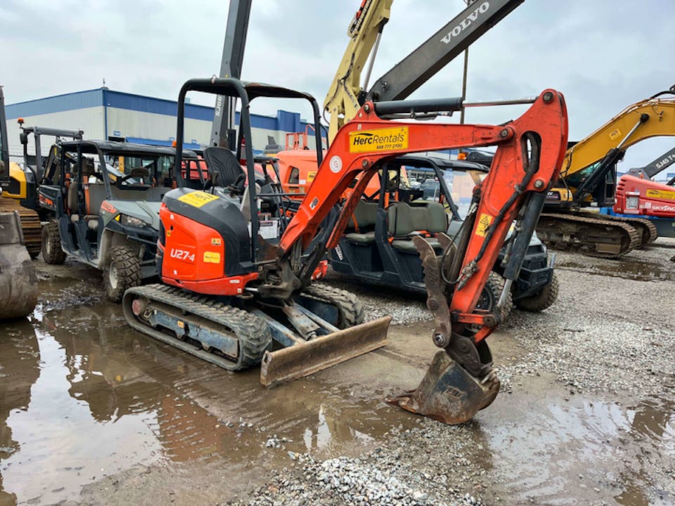 Kubota U27-4