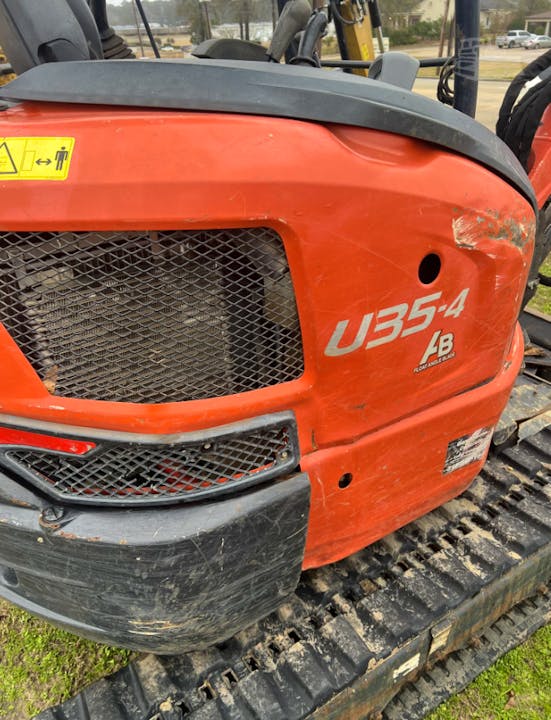 Kubota U35-4