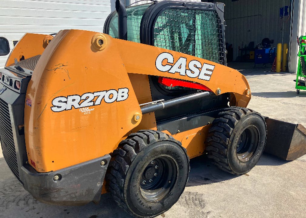 Case SR270B